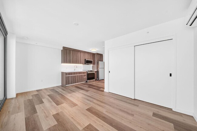 Foto del edificio - 1500 Rycroft St