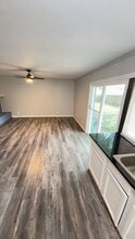 Building Photo - 1509 W Spring Creek Pkwy