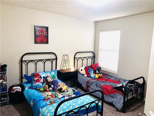 Foto del edificio - Available NOW! 3/2 in highly desirable Creek Meadows!!