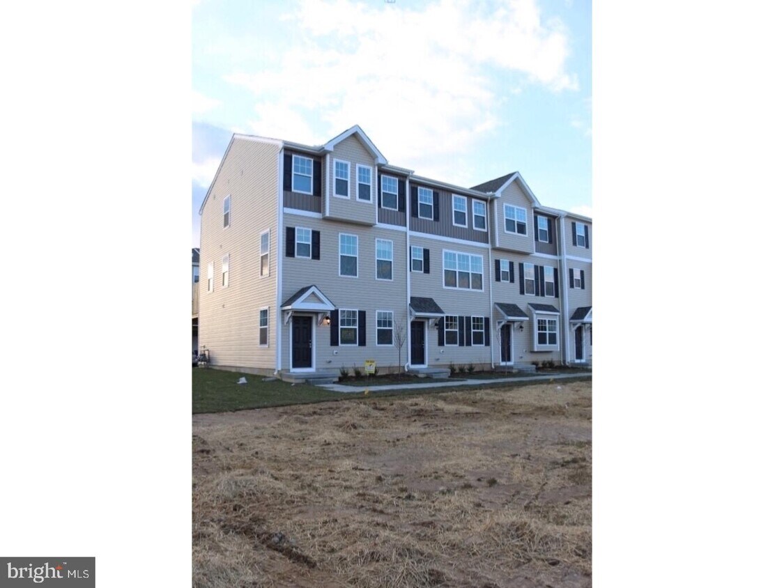 41 Tyndall Trl, Camden, DE 19934 Townhome Rentals in Camden DE