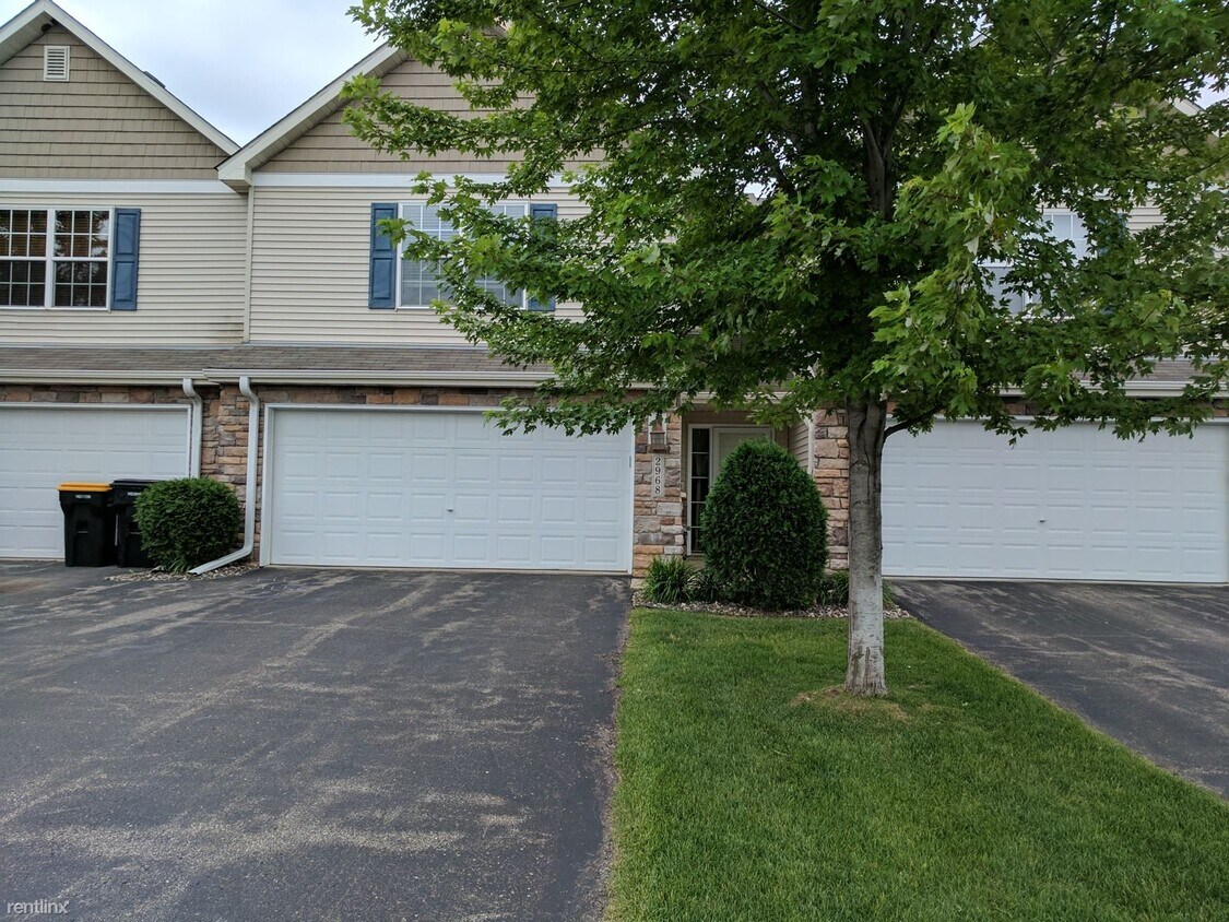 2 br, 1.5 bath Townhome 2968 Philipp Ave Townhome Rentals in