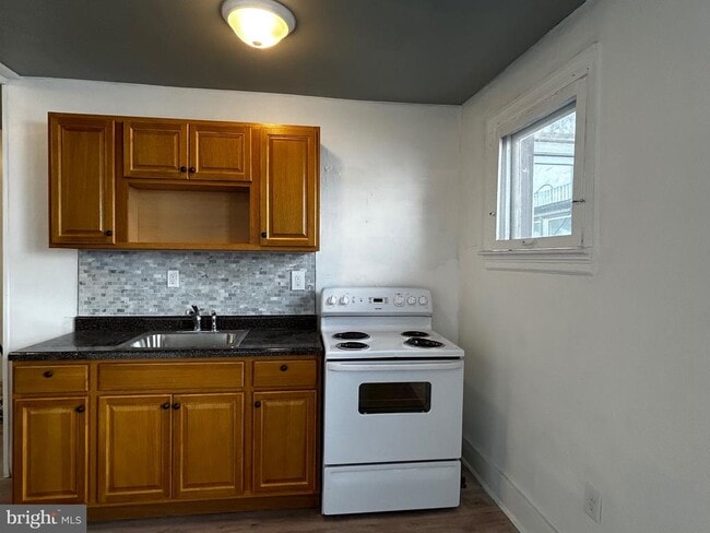 Building Photo - 535 MacDade Blvd