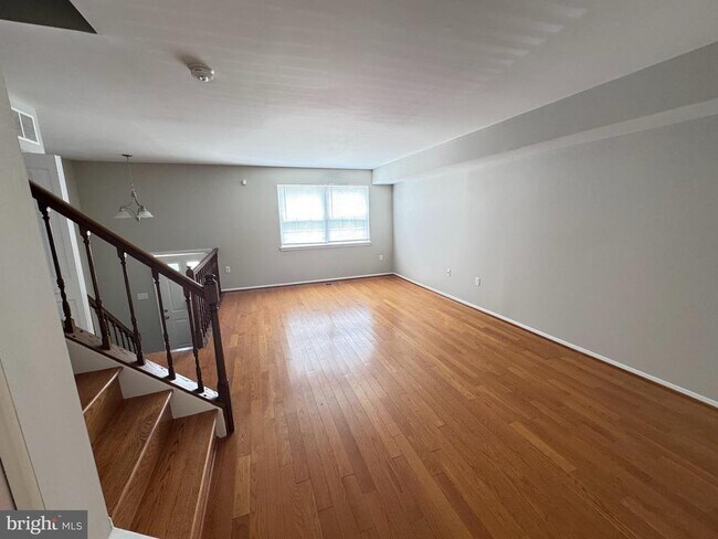 Foto del edificio - 732 Wilton Farm Dr
