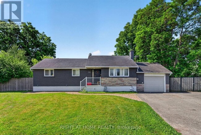 Building Photo - 60 Westwood Dr