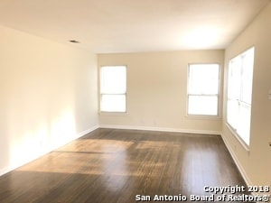 Building Photo - 210 Laddie Pl