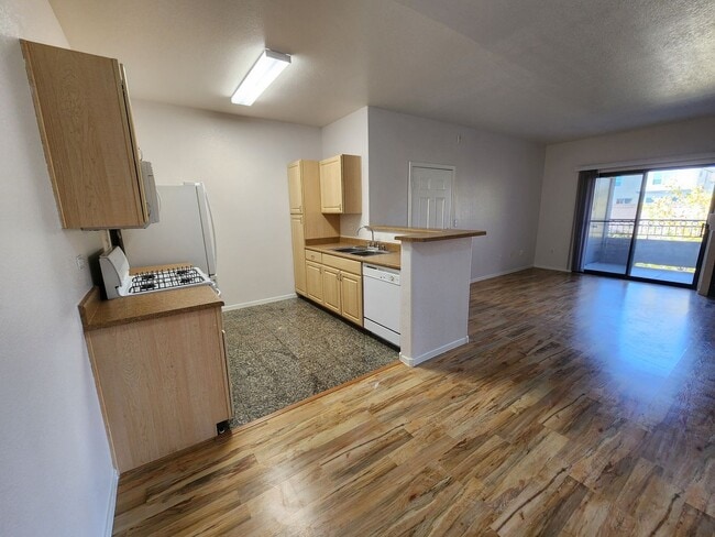 Foto del edificio - Skye Canyon 1-bedroom condo with Garage