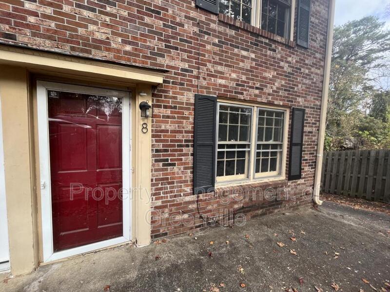 220 Piney Mountain Rd, Greenville, SC 29609 House Rental in