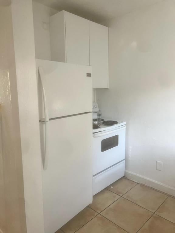 Foto del edificio - 28 Majorca Ave