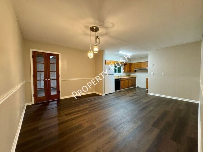 Foto del edificio - 801 N Parkdale Ave