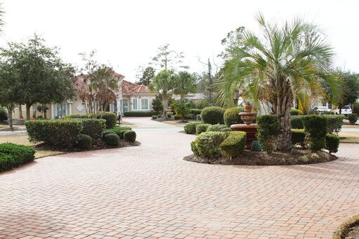 Building Photo - 9870 Bellasera Cir