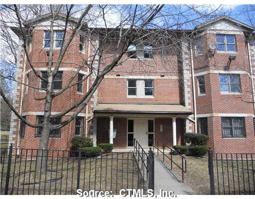 Building Photo - 272 Cleveland Ave