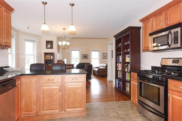 Primary Photo - 64 Creeley Rd