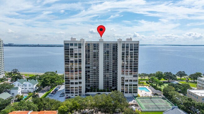 Building Photo - 3301 Bayshore Blvd