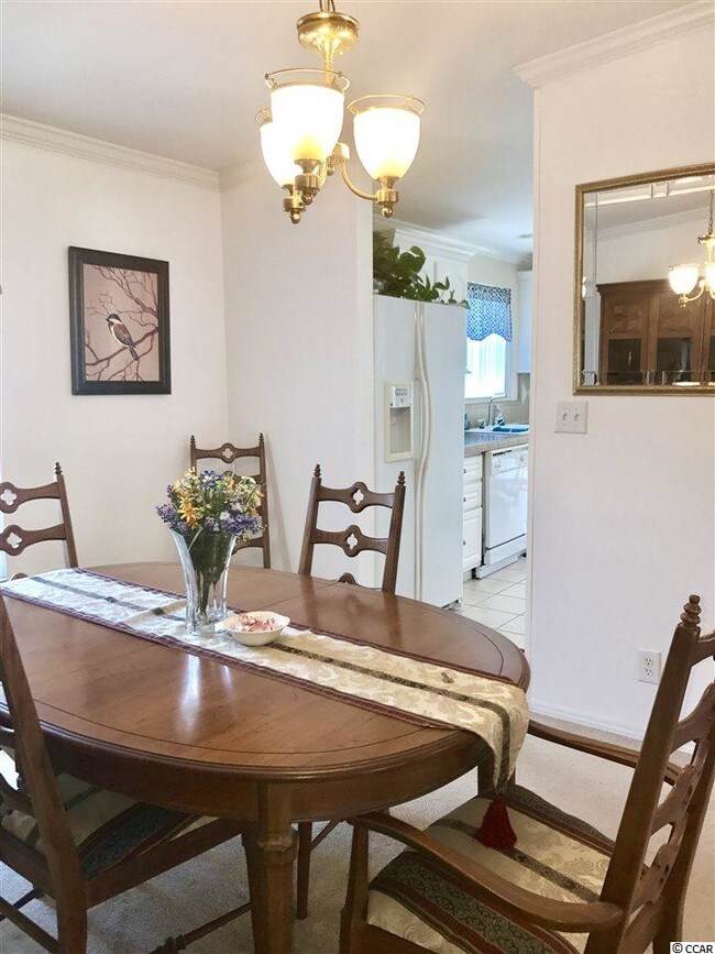 Foto del edificio - 719 Wincrest Ct