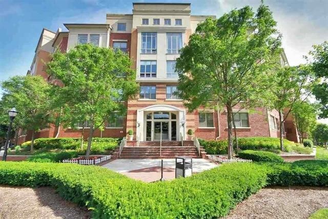 26 Ave at Port Imperial Unit 140, West New York, NJ 07093