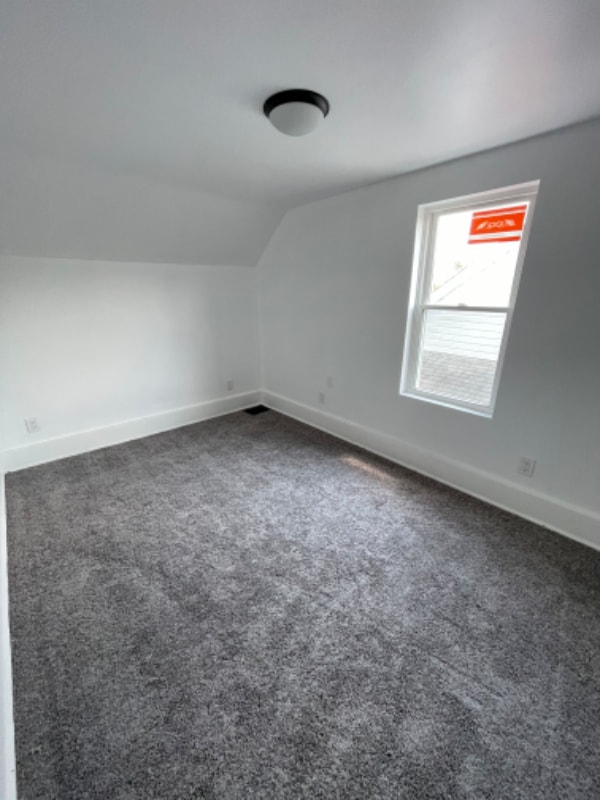 Building Photo - 50 Braddock St