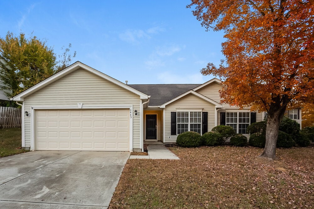 Foto principal - 8445 Angwin Pl