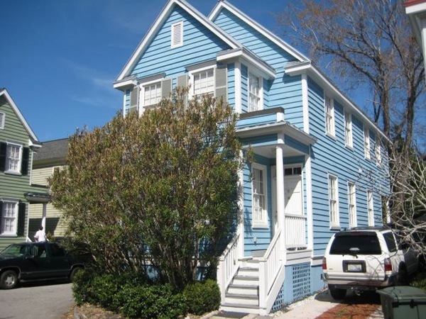 Primary Photo - Beautiful Home Close to CofC