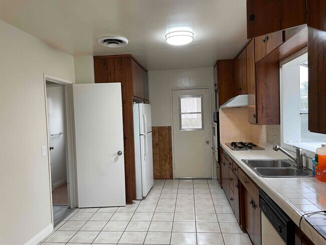 Building Photo - 14715 Cavette Pl