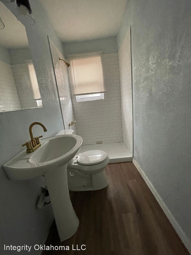 Building Photo - 4 br, 2 bath House - 1505 SE 65th