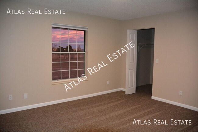 Foto del edificio - 2 Bedroom, 2 Bath Condo In Wheat Ridge, Mi...