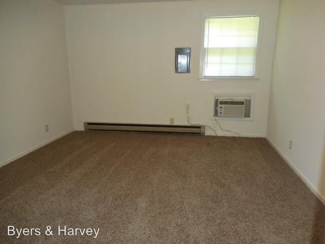Building Photo - 1602 Paradise Hill Rd