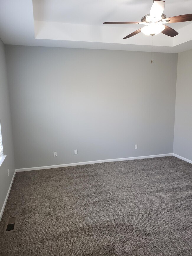 Foto del edificio - 8327 N Nodaway Ave