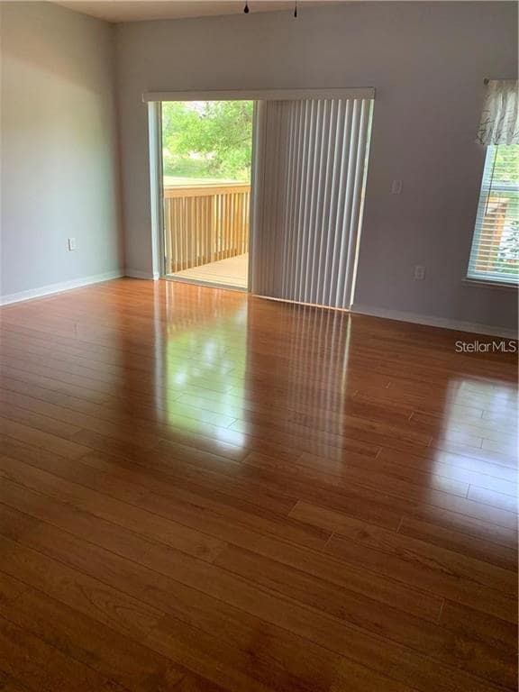 Foto del edificio - 3882 Hampstead Ln