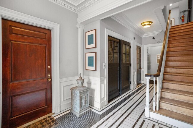 Building Photo - Welcome to the Revels!