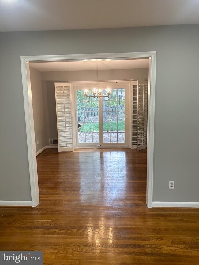 Building Photo - 1411 Kersey Ln