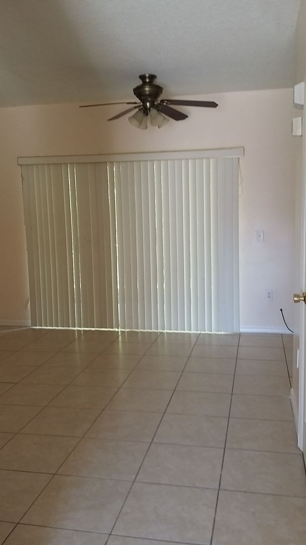 Building Photo - 8536 Trail Wind Dr