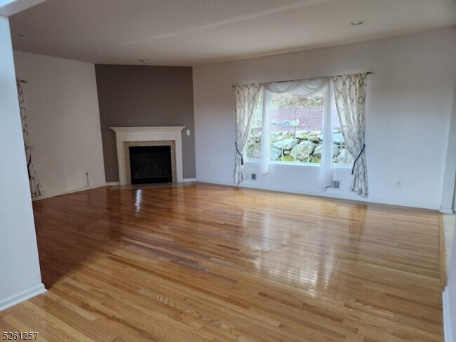 Foto del edificio - 9 Cedar Ct