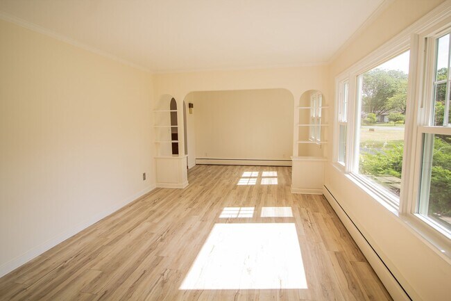 Foto del edificio - Charming Ranch Home In Glenmont