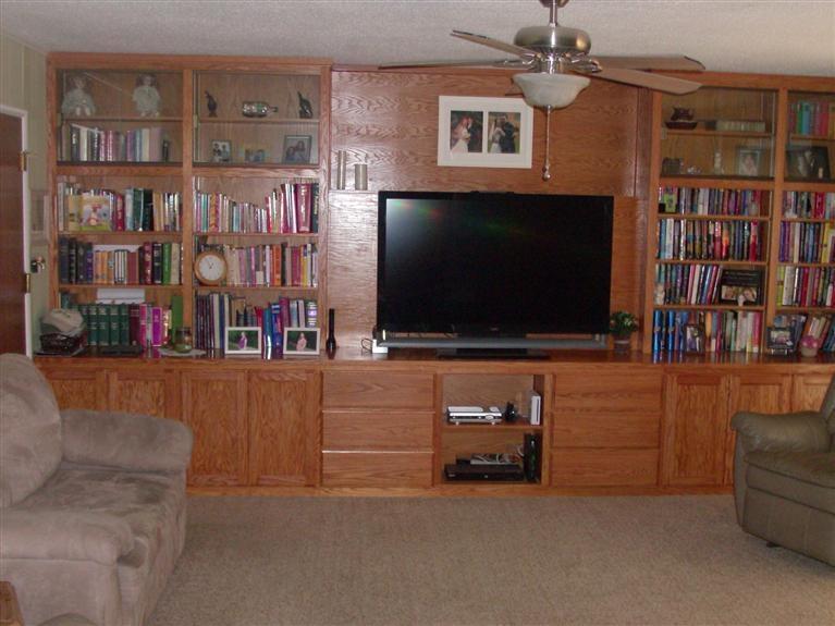 Foto del edificio - 5751 N Sherman Ave