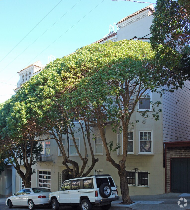 Foto principal - 230 Central Ave