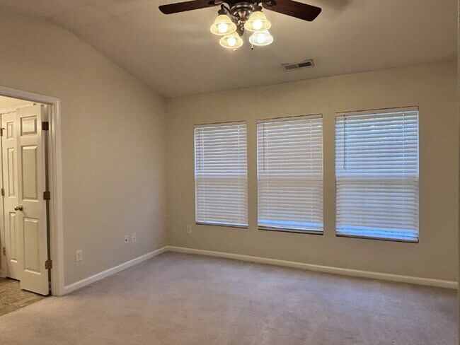 Building Photo - 5026 Brooke Lauren Ln