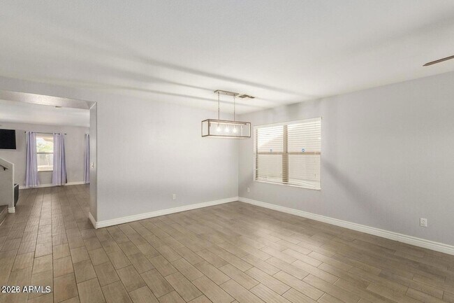 Foto del edificio - 9124 W Elm St