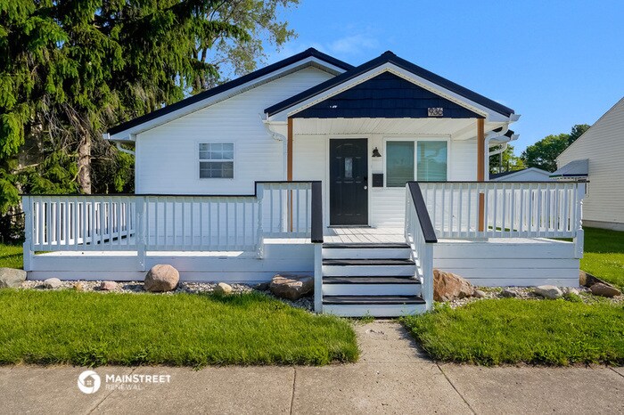 Foto principal - 936 W North St