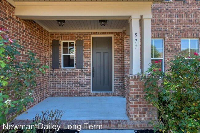 Building Photo - 5 br, 3.5 bath House - 571 Falcon Trail Road
