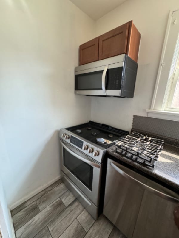 Building Photo - 1516 Carolina Ave