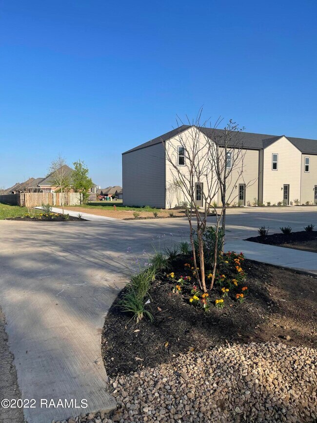 721 Almonaster Rd Unit 4, Youngsville, LA 70592 Apartment for Rent in