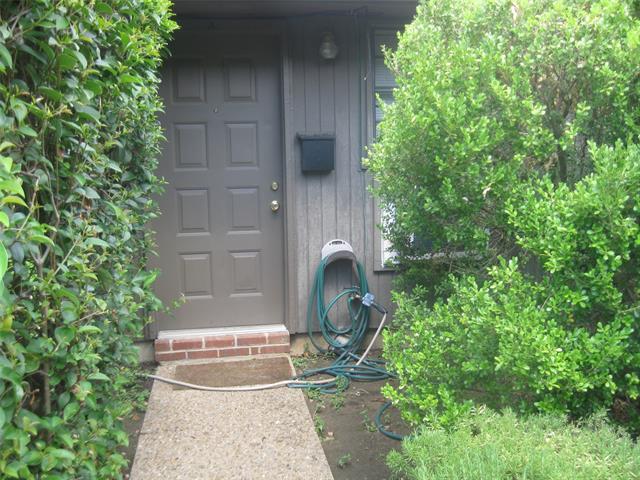 Building Photo - 4905 El Campo Ave