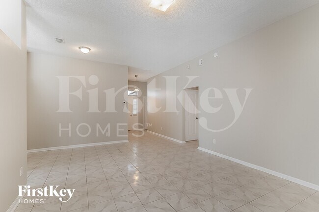 Building Photo - 12658 Holly Springs Ct