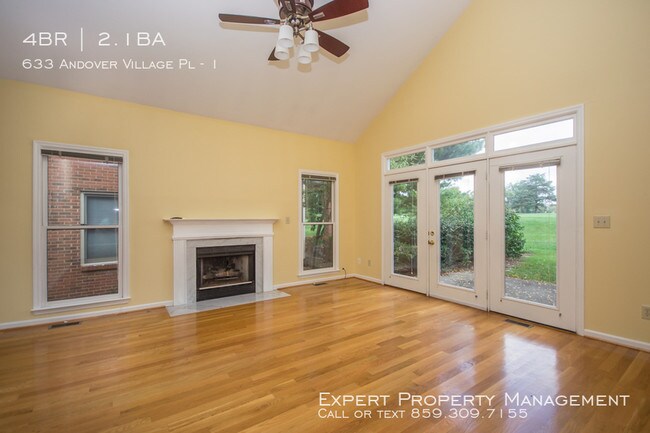 Foto del edificio - 633 Andover Village Pl