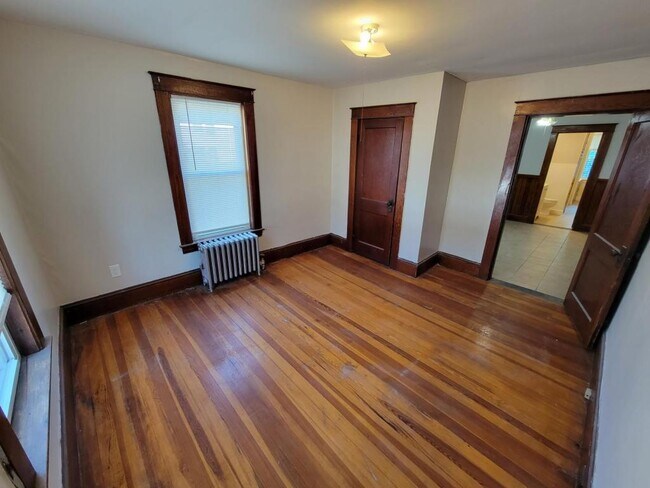 Foto del edificio - 155 Beech St #1F