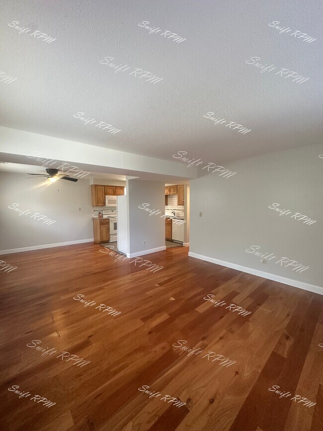 Foto del edificio - 4118 N Jackson Ave