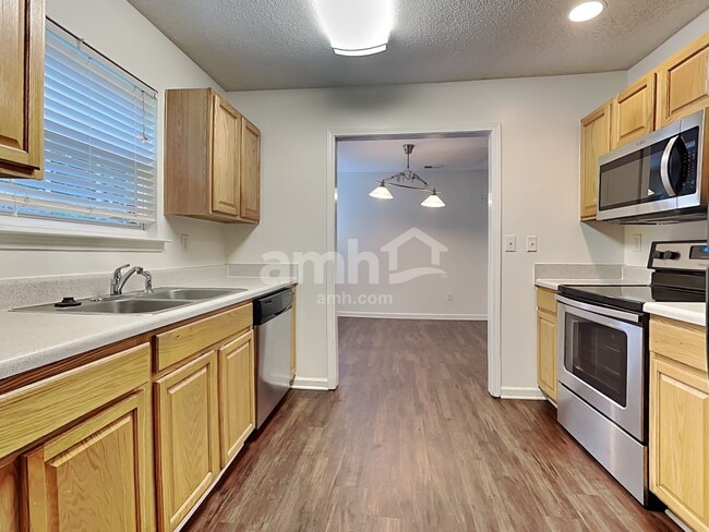 Building Photo - 6014 Patric Alan Ct