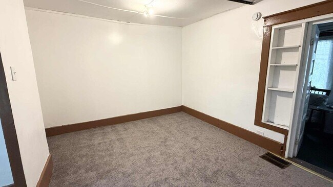 Foto del edificio - 820 Ash St