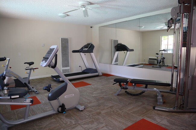 Foto del edificio - Greenbriar Villa Apartments
