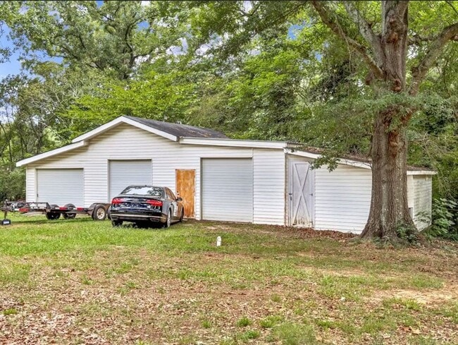 Photo - 2794 Lake Harbin Rd (Morrow, GA) House